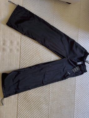 Boohoo Mens Black Lightweight Joggers with Drawstring Hem oversized fit